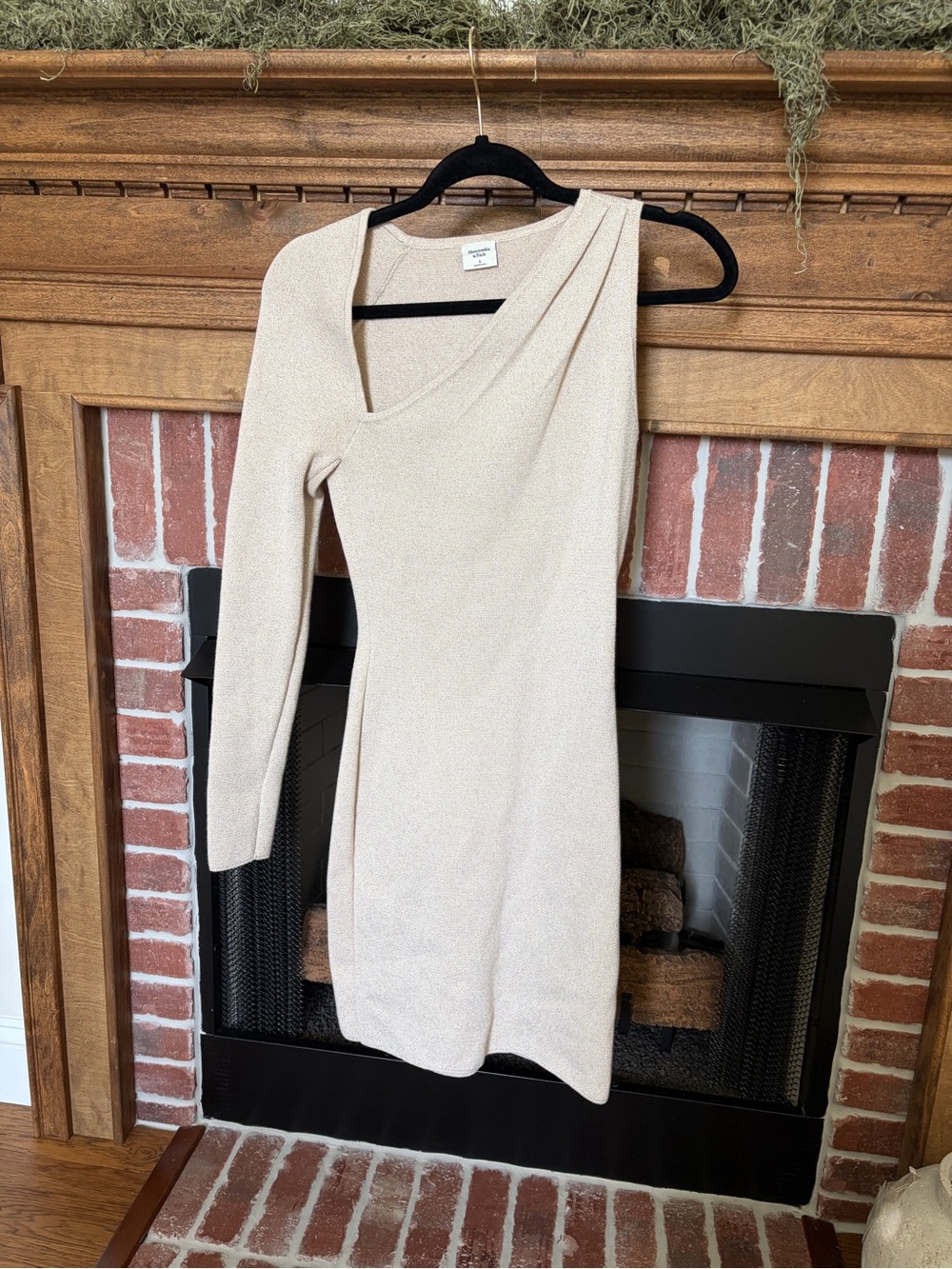 Abercrombie & Fitch Cream Asymmetrical One-Sleeve Knit Dress